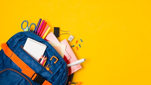 Listas de Material Escolar en Madrid: Qué Piden los Colegios y Cómo Ahorrar