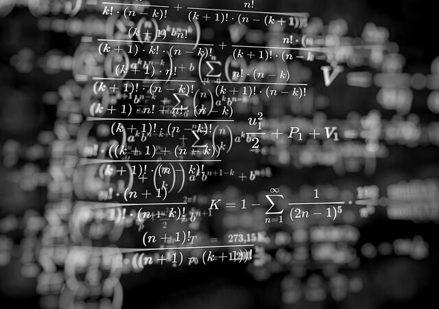 Qué Material Necesitas en tu Primer Año de Universidad: Lista Esencial por Carrera