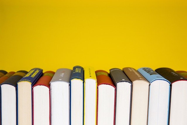 Subvenciones para Libros de Texto en Madrid: Ayudas, Requisitos y Plazos