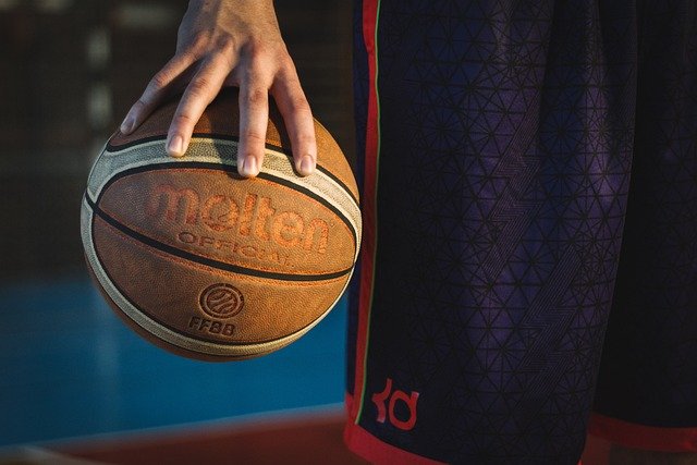Baloncesto para Niños en Madrid: Academias, Clubs y Cómo Apuntarse